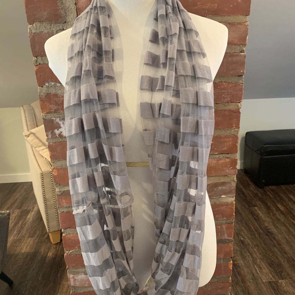 Grey infinity scarf